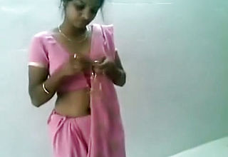 Mouth watering Indian woman takes Her sari Off in front of Her boyfriend