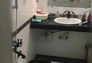 Indian Wifey Meeta Gupta taking bathroom