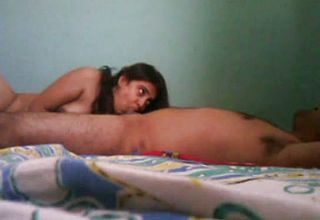 Amateur Indian cougar Voluptuously Deep throating Prick of her spouse
